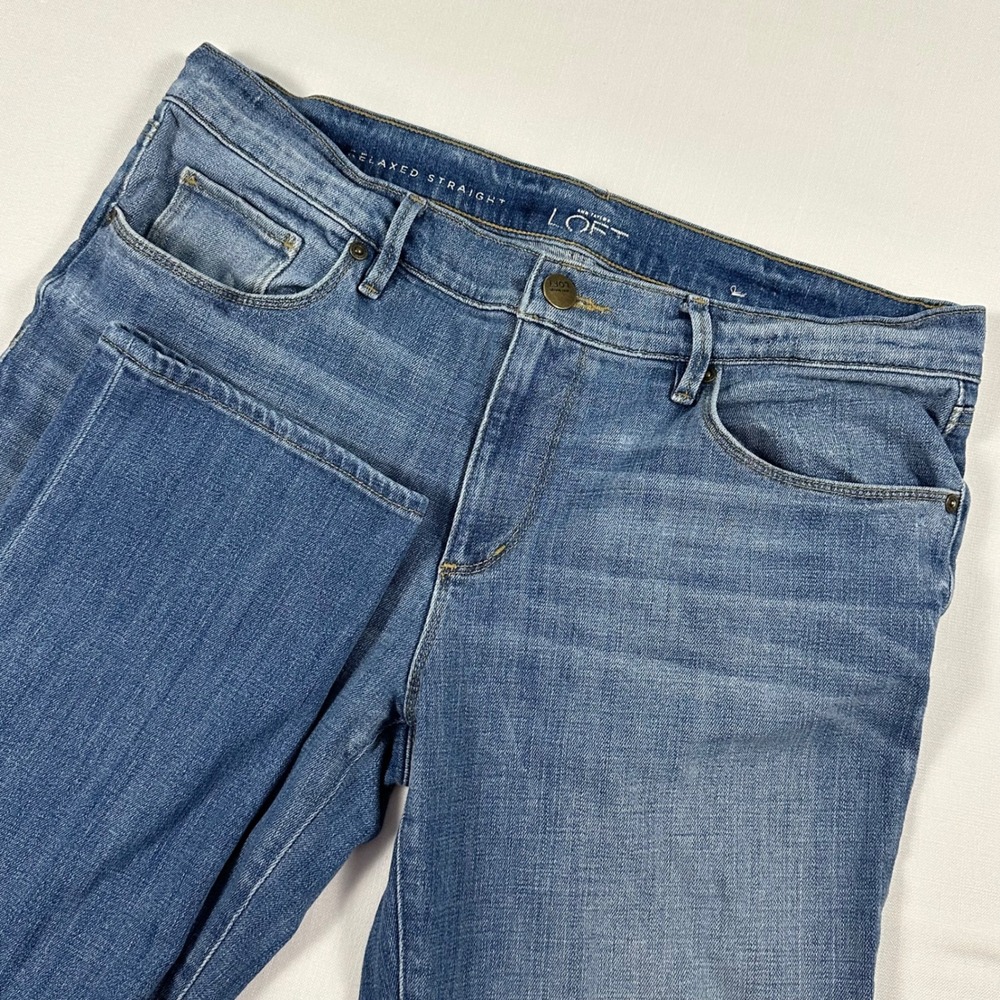 LOFT Relaxed Straight Leg Jeans 28/6 Medium Wash Blue Denim Mid Rise (W32)